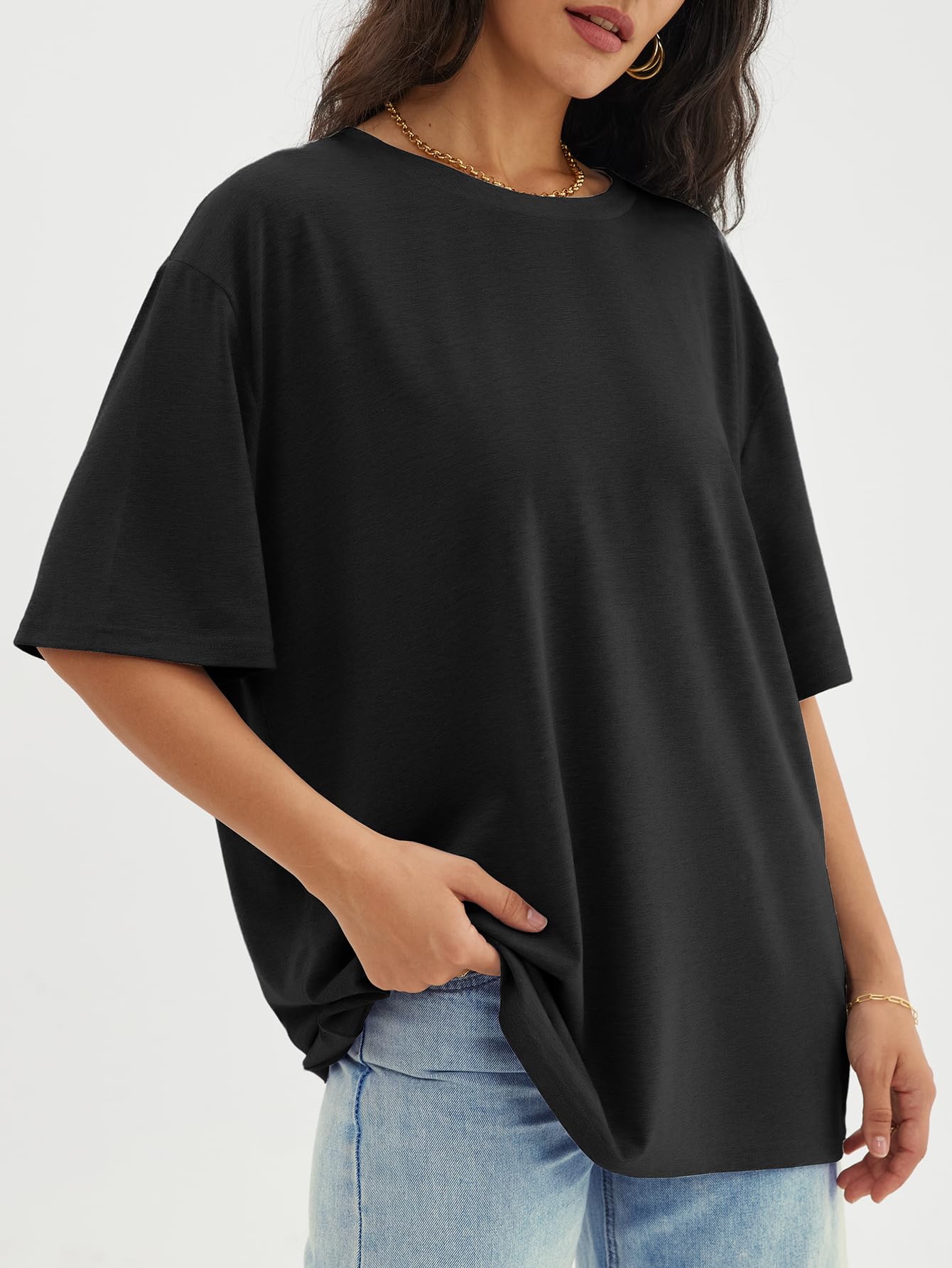 ATHMILE Womens Oversized T Shirts Loose Fit Crewneck Short Sleeve Tops Summer Casual Blouse Y2K 2024 Basic Tee Black